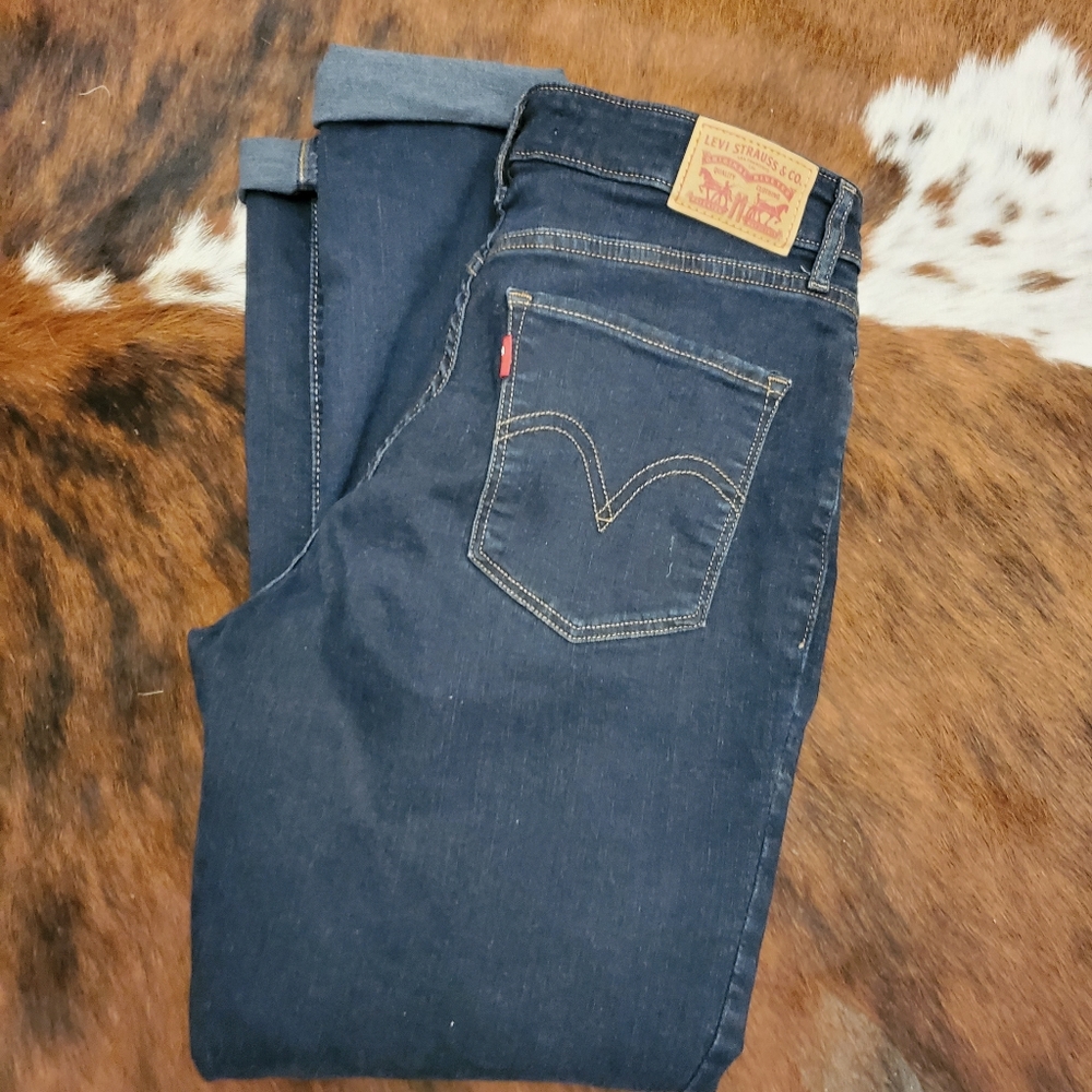 Levi's Straight Jeans
